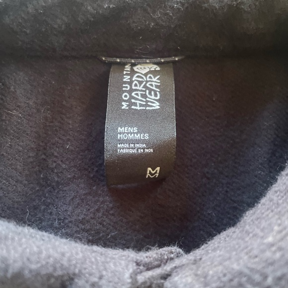 Mountain Hardware Black Button-Up Shirt/Over-shirt. Sz Medium. - Picture 2 of 9